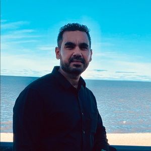 Meet your Posher, Sanjay